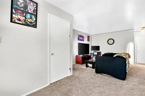 1840 Crompond Road Peekskill NY 10566