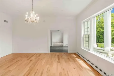 25 Glen Street Kingston NY 12401