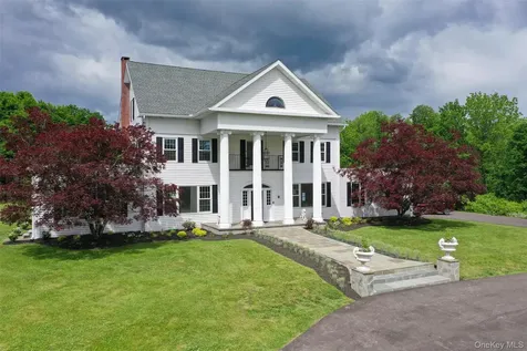 25 Glen Street Kingston NY 12401