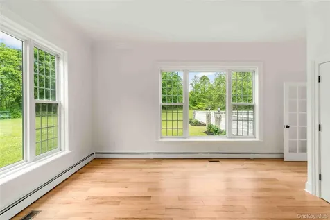 25 Glen Street Kingston NY 12401