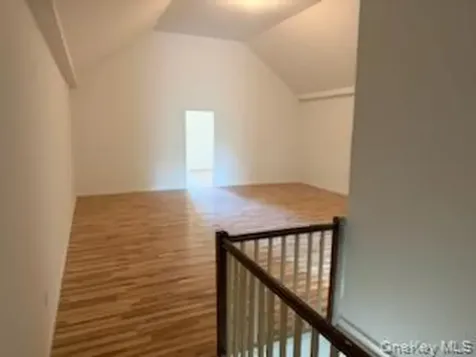 25 Glen Street Kingston NY 12401