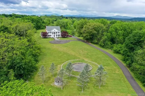 25 Glen Street Kingston NY 12401