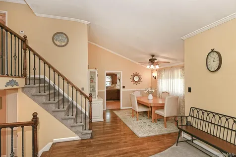 2432 Kayron Lane North Bellmore NY 11710