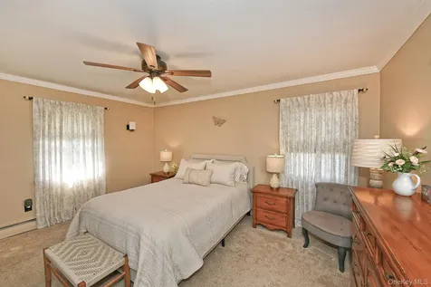 2432 Kayron Lane North Bellmore NY 11710