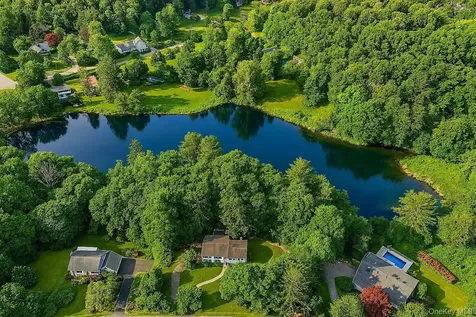 5 Diane Court Katonah NY 10536