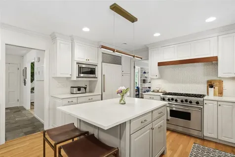 5 Diane Court Katonah NY 10536