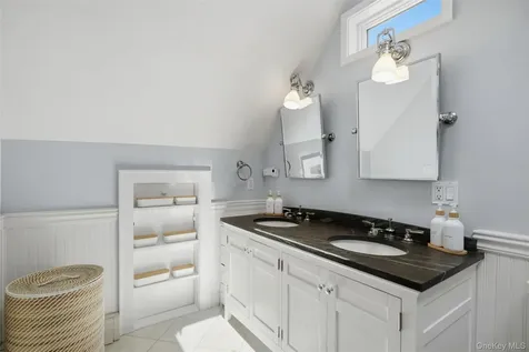 20 North Street Katonah NY 10536