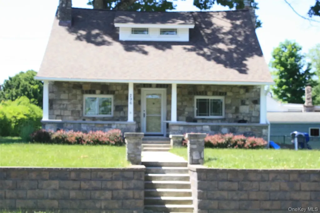 296 Lakeshore Drive E Carmel NY 10512