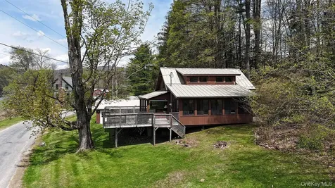 5120 Peas Eddy Road Hancock NY 13783
