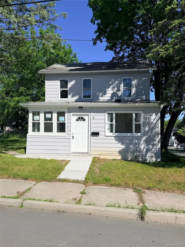1 Chestnut Street Middletown NY 10940