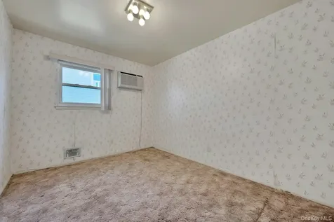 14 Gerri Lane Yonkers NY 10703