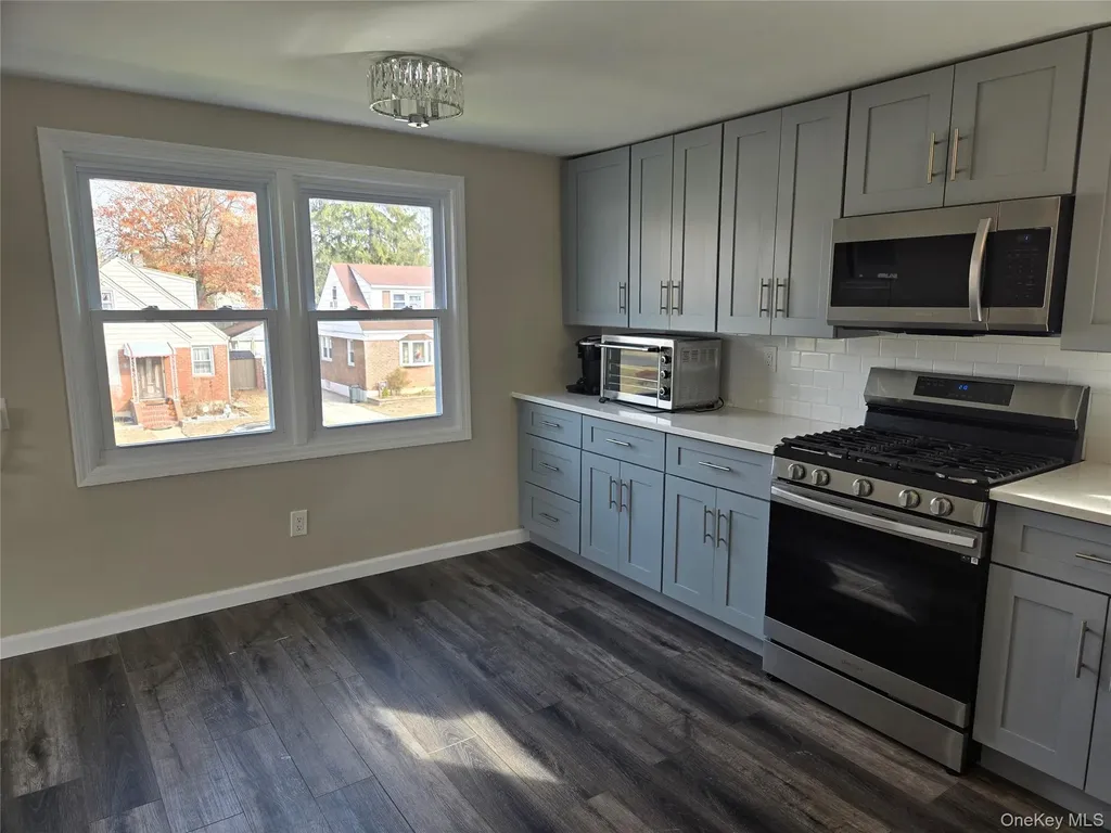 35 Keegan Street Elmont NY 11003
