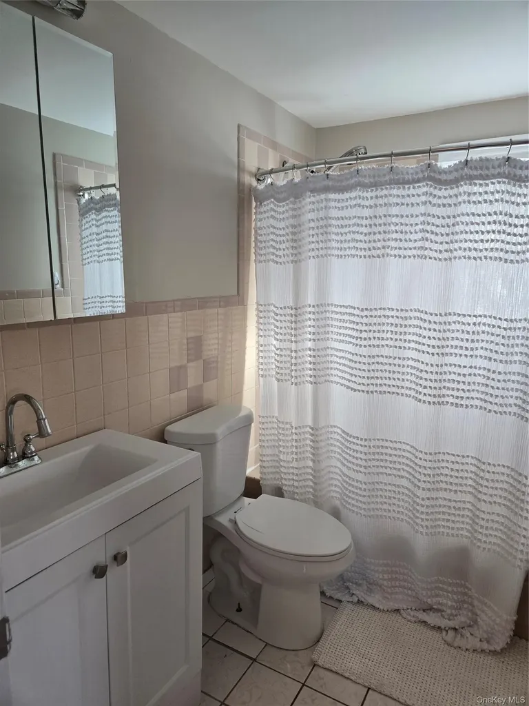 35 Keegan Street Elmont NY 11003