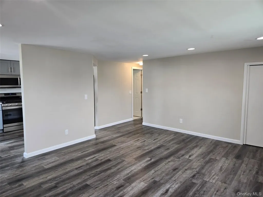 35 Keegan Street Elmont NY 11003