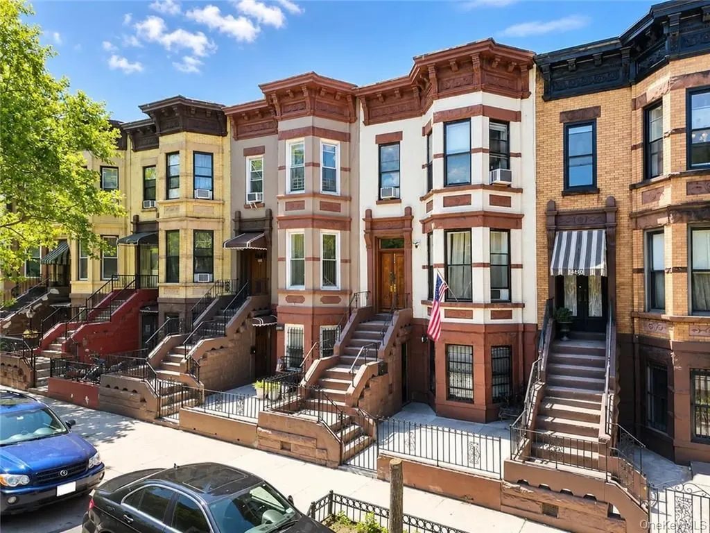 448 55th Street Brooklyn NY 11220