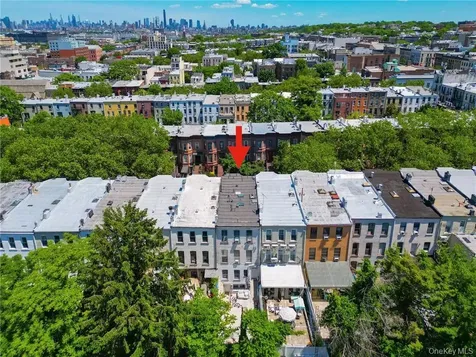 448 55th Street Brooklyn NY 11220