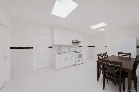 448 55th Street Brooklyn NY 11220