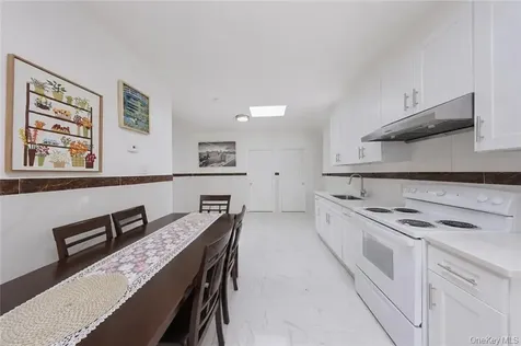 448 55th Street Brooklyn NY 11220