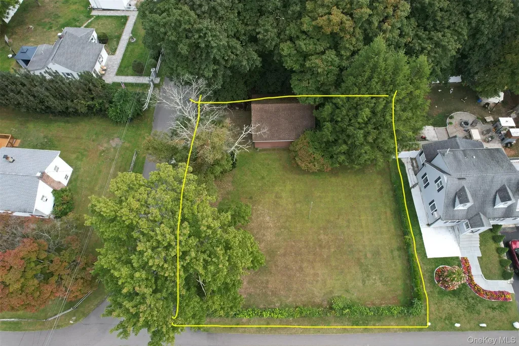4 Lottie Putnam Valley NY 10512