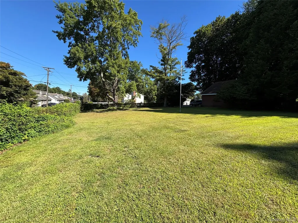 4 Lottie Putnam Valley NY 10512