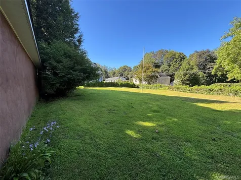 4 Lottie Putnam Valley NY 10512