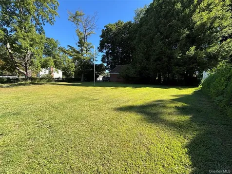 4 Lottie Putnam Valley NY 10512