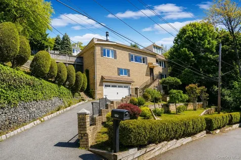 215 Coverly Avenue Staten Island NY 10301