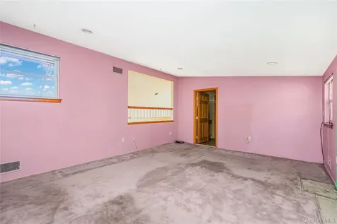215 Coverly Avenue Staten Island NY 10301