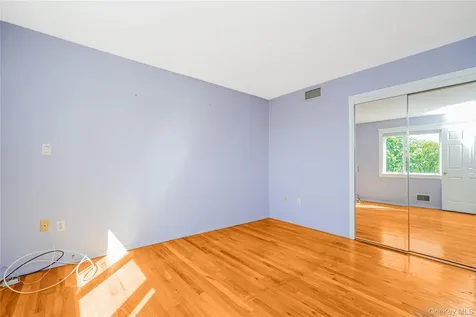 215 Coverly Avenue Staten Island NY 10301