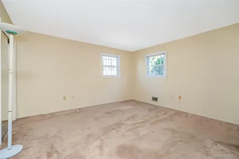 215 Coverly Avenue Staten Island NY 10301