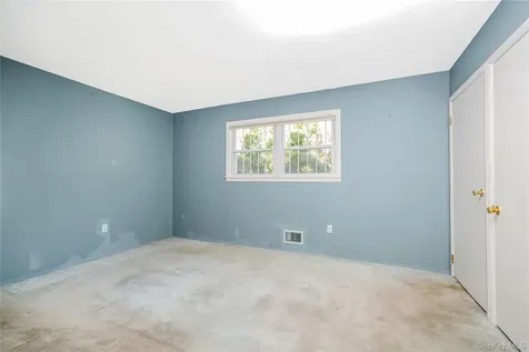 215 Coverly Avenue Staten Island NY 10301