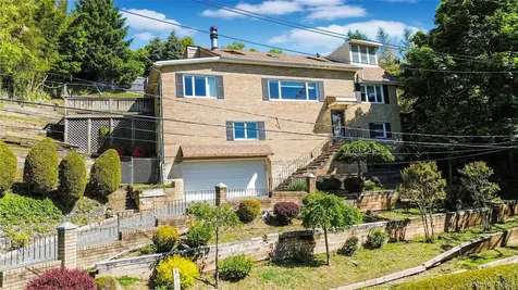 215 Coverly Avenue Staten Island NY 10301
