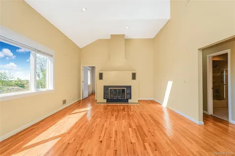 215 Coverly Avenue Staten Island NY 10301