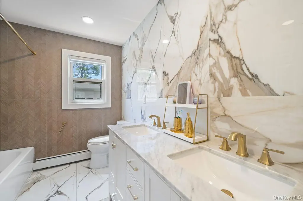 29 Waverly Place Lawrence NY 11559