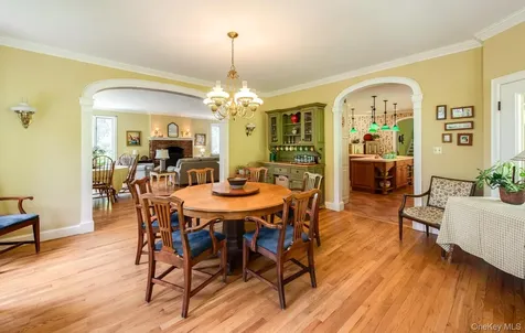 364 Clinton Hollow Salt Point NY 12578