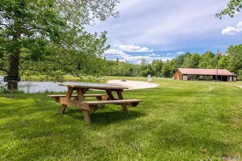 364 Clinton Hollow Salt Point NY 12578