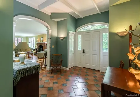 364 Clinton Hollow Salt Point NY 12578