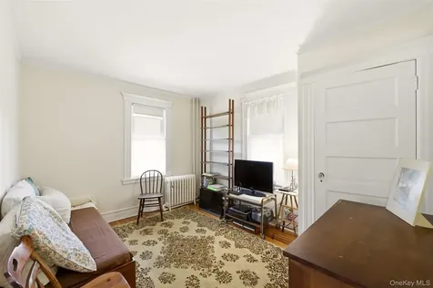 149 Maple Avenue Westbury NY 11590