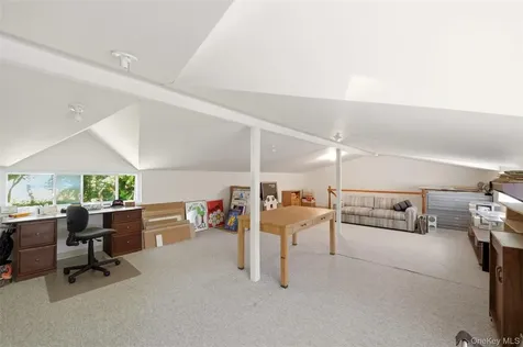 149 Maple Avenue Westbury NY 11590