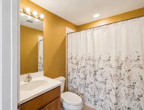 323 Waterside Close Peekskill NY 10566