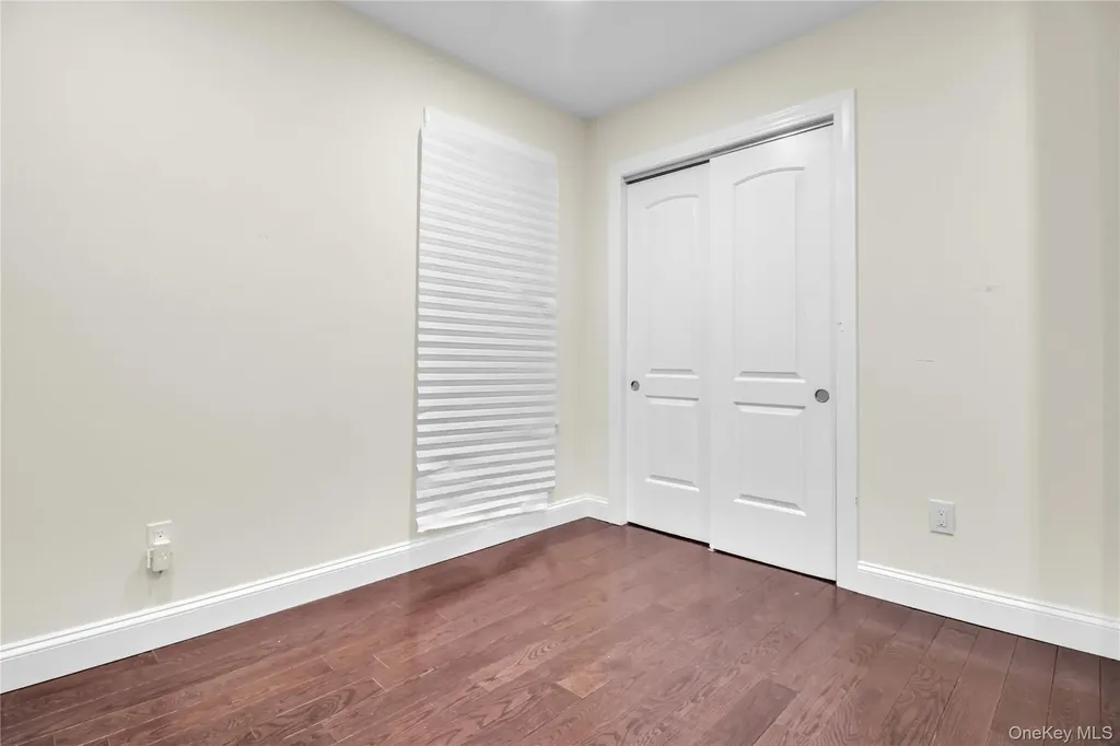 858 Prescott Street Valley Stream NY 11580