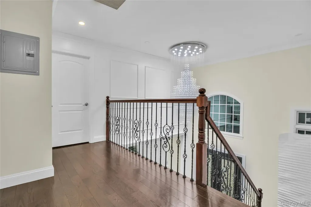 858 Prescott Street Valley Stream NY 11580