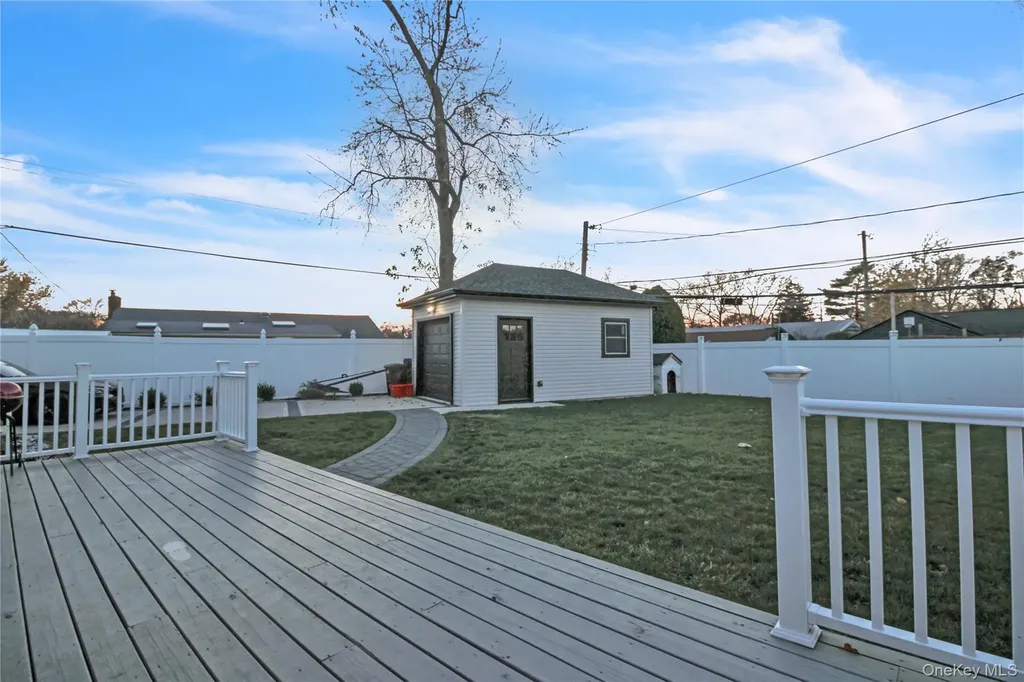 858 Prescott Street Valley Stream NY 11580