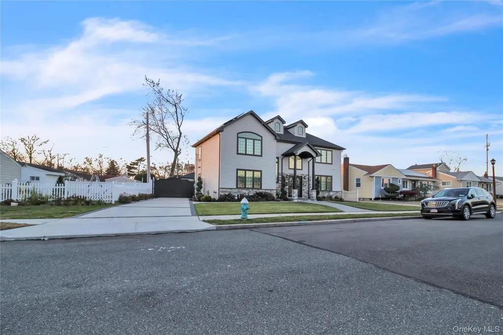858 Prescott Street Valley Stream NY 11580