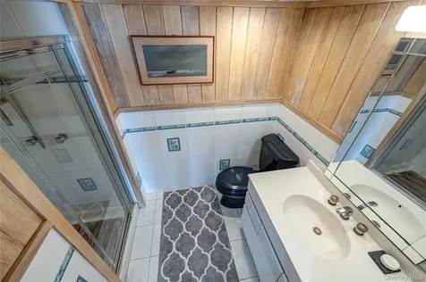 94 Savannah Walk Oak Beach NY 11702