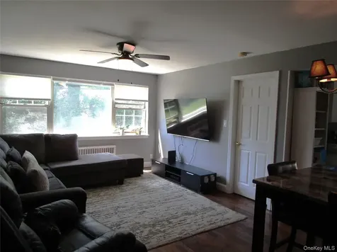 324 Post Avenue Westbury NY 11590