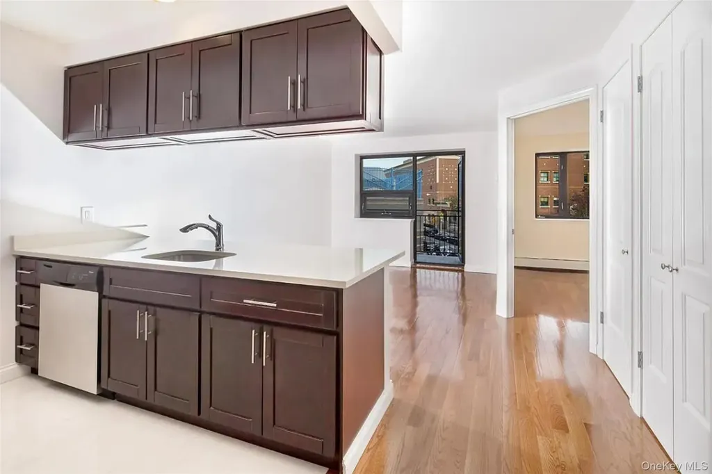 456 W 167th Street New York (manhattan) NY 10032
