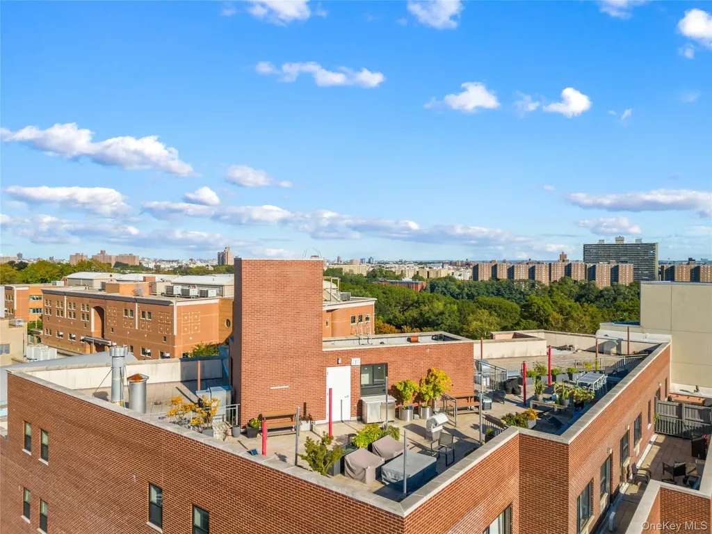 456 W 167th Street New York (manhattan) NY 10032