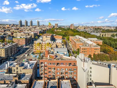 456 W 167th Street New York (manhattan) NY 10032