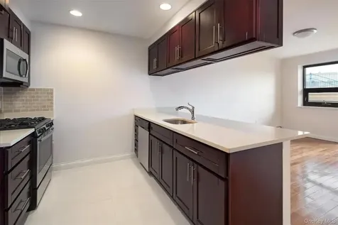 456 W 167th Street New York (manhattan) NY 10032